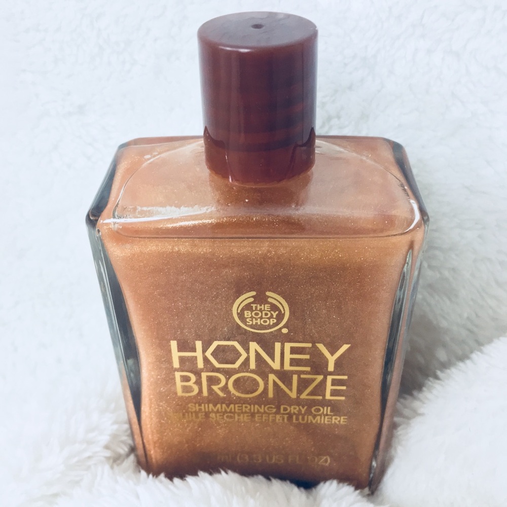 The Body Shop Honey Bronze Shimmering Dry Oil 02